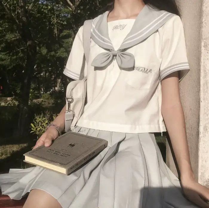 对她说